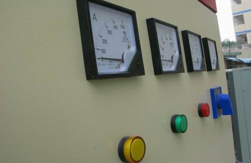 和平成套配电箱